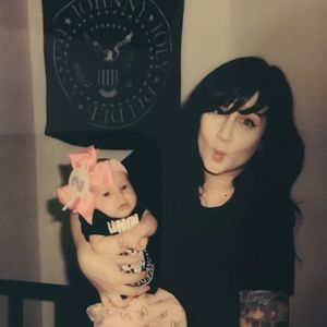 Meet your Posher, Annie